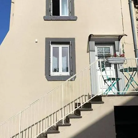 Maison De 2 Chambres Avec Jardin Clos Et Wifi A Floret * Saint-Floret