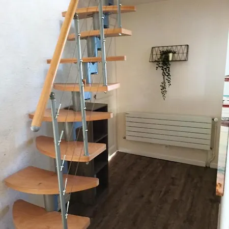 別荘 Maison De 2 Chambres Avec Jardin Clos Et Wifi A Floret