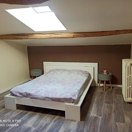 別荘 Maison De 2 Chambres Avec Jardin Clos Et Wifi A Floret